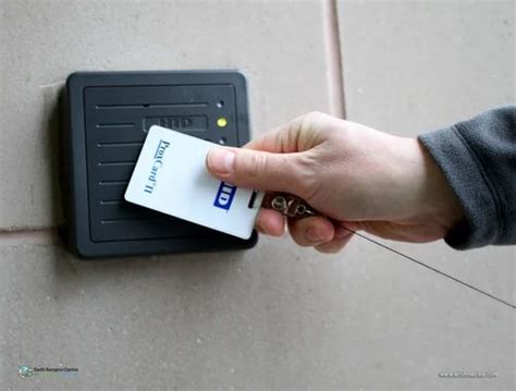 rfid tracking system for personal items|employee scan card system.